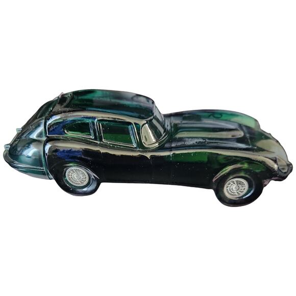 FULL Vintage AVON Jaguar Car Decanter Deep Woods After Shave 5 oz Green Bottle - Picture 1 of 10
